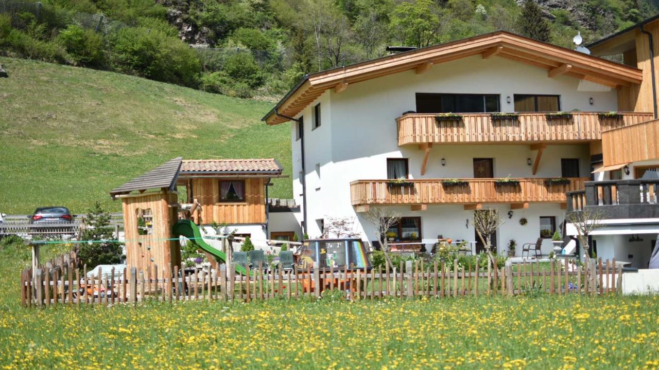 Gastehaus Haus Barbara Appartement Neustift im Stubaital Buitenkant foto